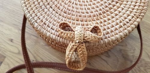 Customer photo review of Sac Boheme Rond en Paille Tissée