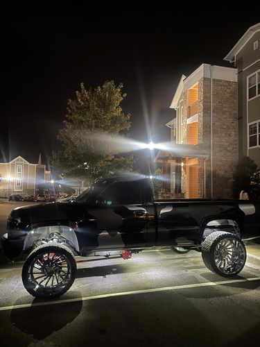 Customer photo review of Premium RGB+W Rock Lights