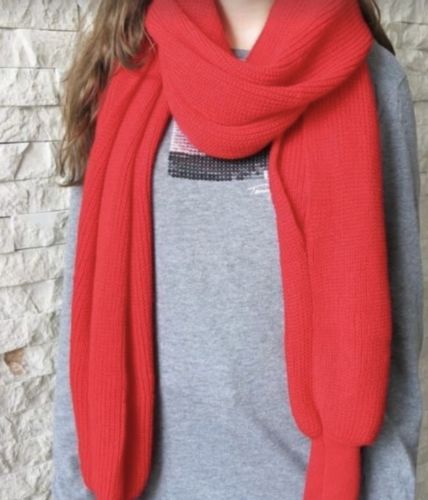 Customer photo review of Écharpe Frileuse 6 en 1 avec manches