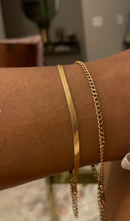 Customer photo review of Herringbone Anklets