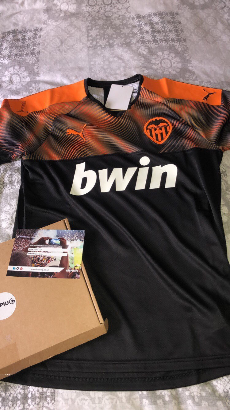 Customer photo review of MODERN Mystery Shirt