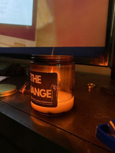Customer photo review of BE THE CHANGE: Coconut Bamboo Scented Soy Candle