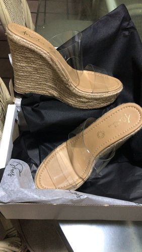 Customer photo review of Plataforma Miriam Transparente
