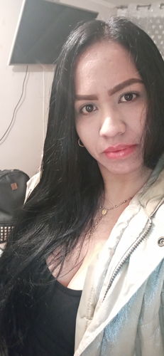 Customer photo review of ESSENTIAL LOVE CURL HAIR MASK