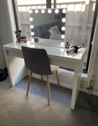Customer photo review of Hollywood Mirror "Celebrity"