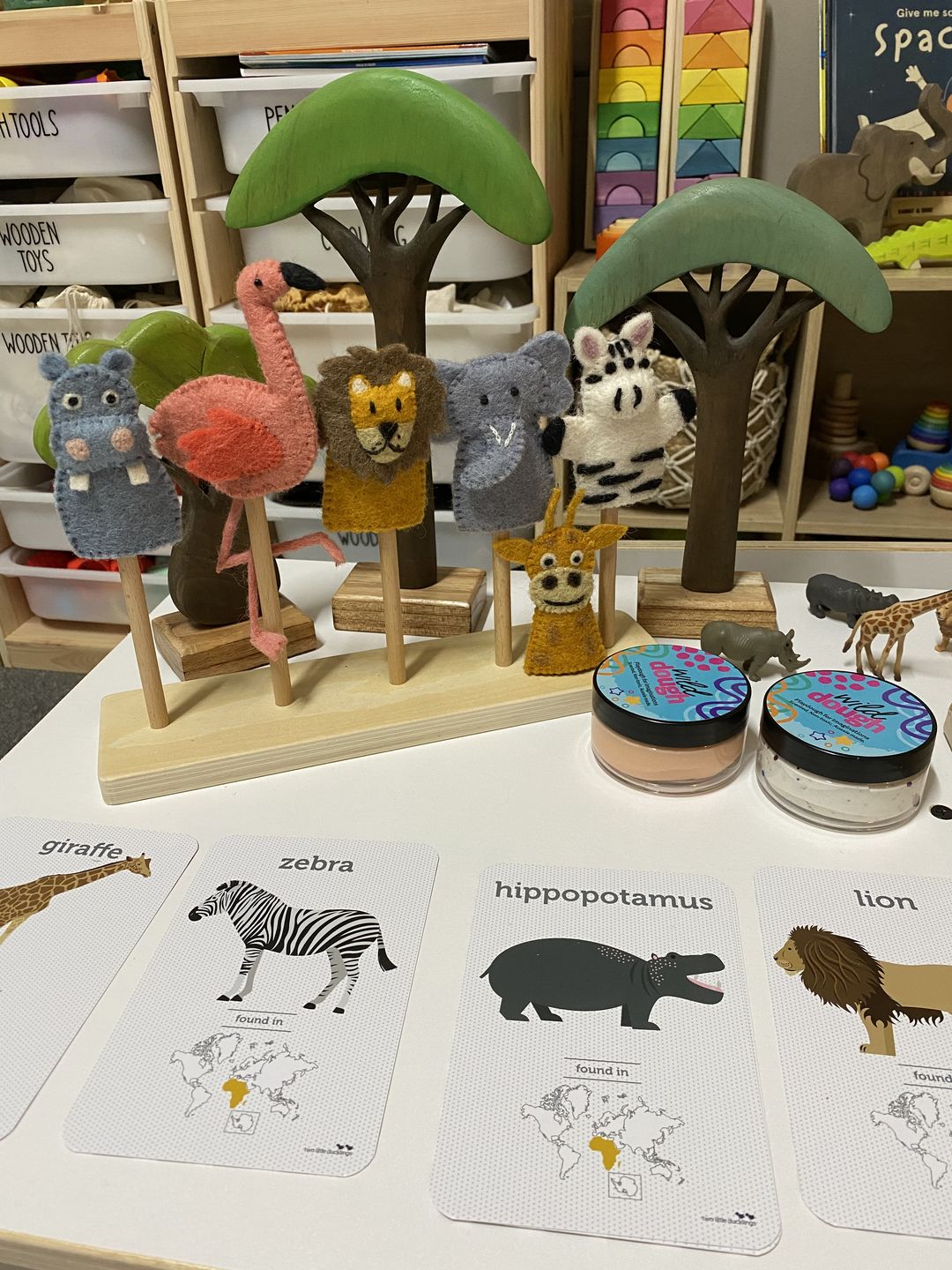 Customer photo review of Safari Animals, Finger Puppet Set