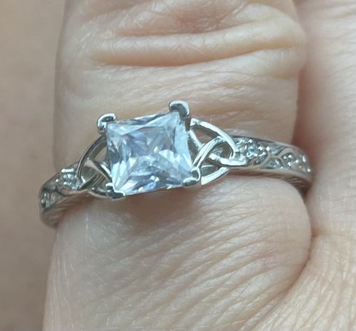 Customer photo review of Triquetra Filigree™ 18K White Gold Ring