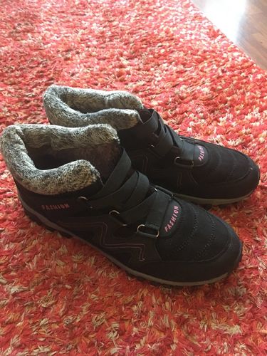 Customer photo review of [#Big Sale Today] BeeComfy™ Snowy Villi Leather Ankle Boots