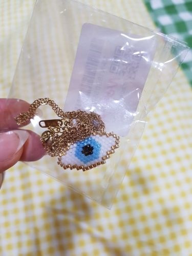 Customer photo review of Collier Mauvais Œil