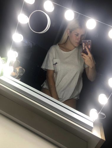 Customer photo review of Hollywood Mirror "Celebrity"