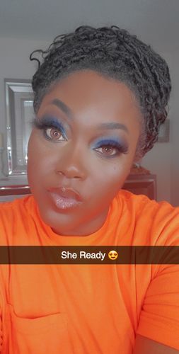 Customer photo review of [US Warehouse] Glow Radiant Hazelnut Contact Lenses