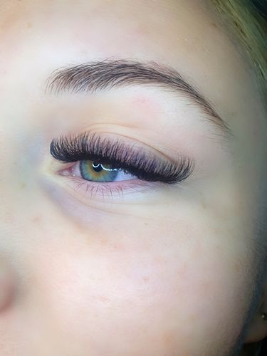 Customer photo review of Extreme Bond Lash Adhesive