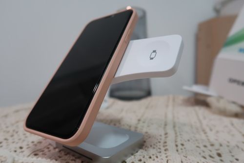 Customer photo review of Premium 3 in 1 Slide MagSafe Fast Wireless Charging Stand