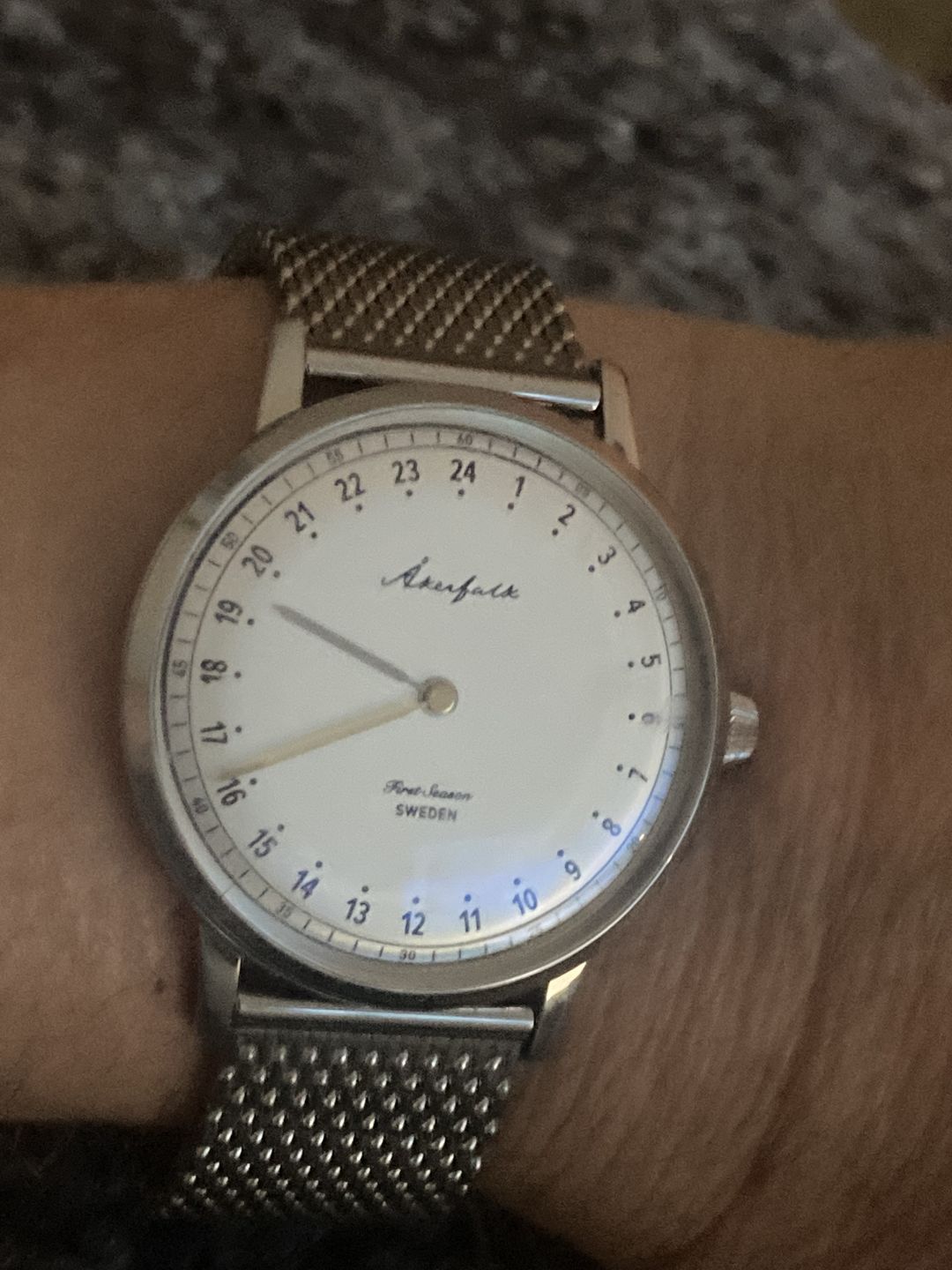 Customer photo review of First Season | 24h watch