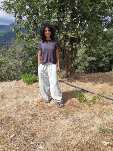 Customer photo review of Plus Size - Women Cotton Linen Wide Leg Lantern Pants