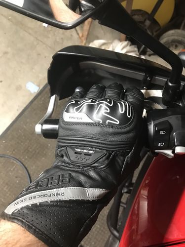 Customer photo review of Grip Glove