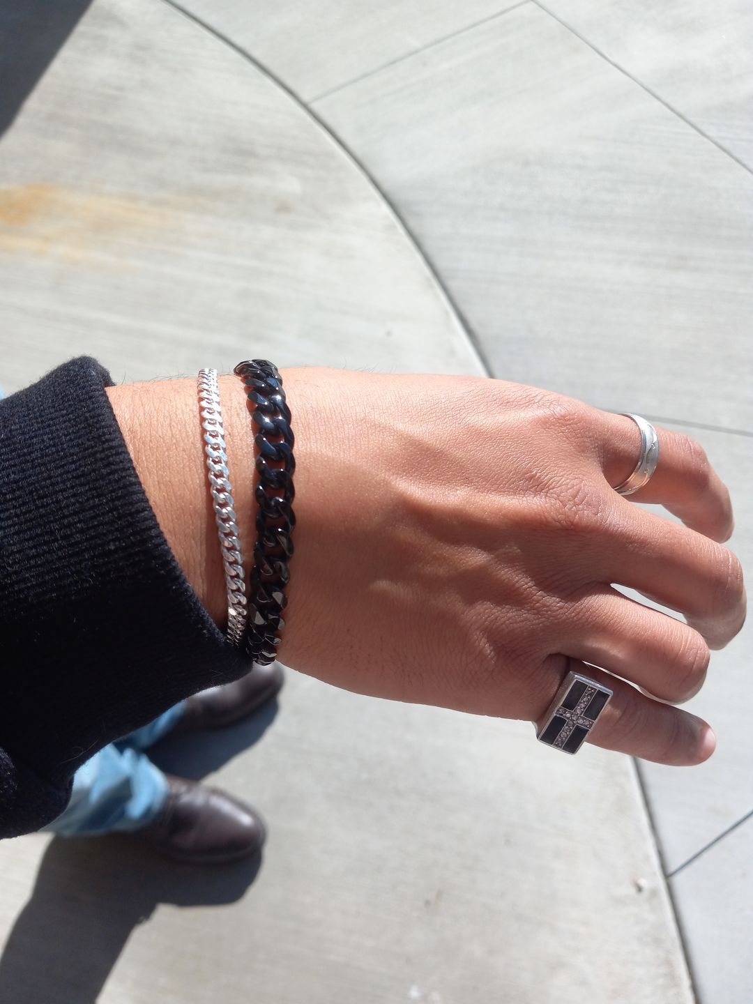Customer photo review of 8mm Cuban Link Bracelet