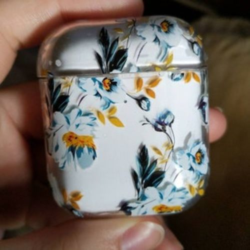 Customer photo review of Watercolor Floral Apple Airpods Case