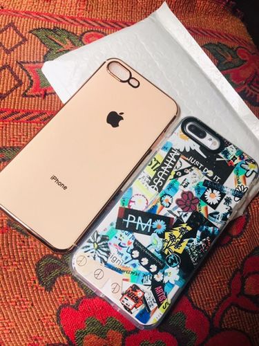Customer photo review of Complex Design iPhone Case