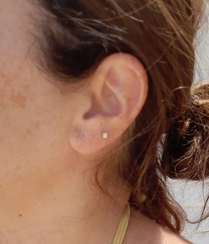 Customer photo review of AROS PUNTO DE LUZ GOLD