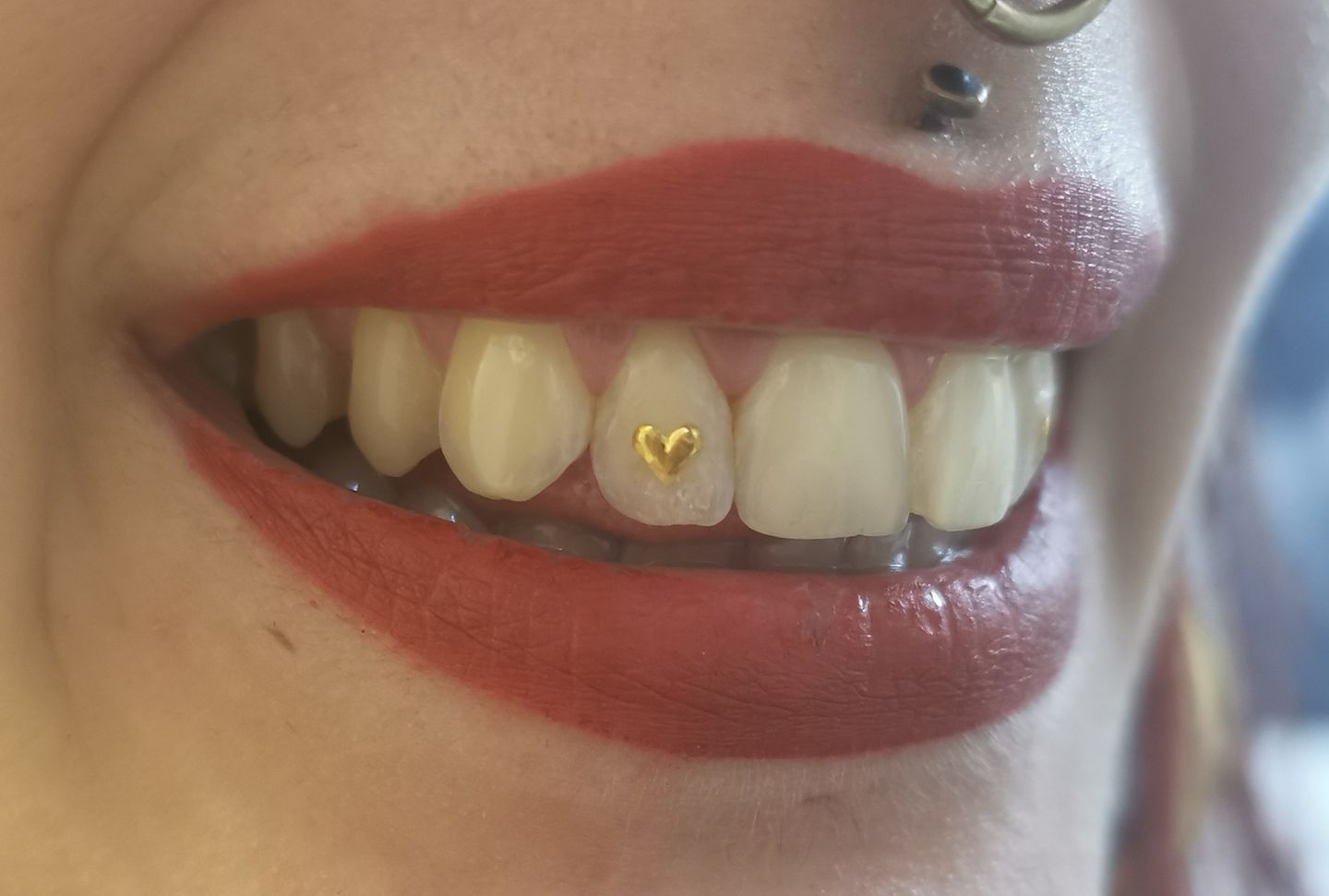 Customer photo review of Large Heart 24-karat gold