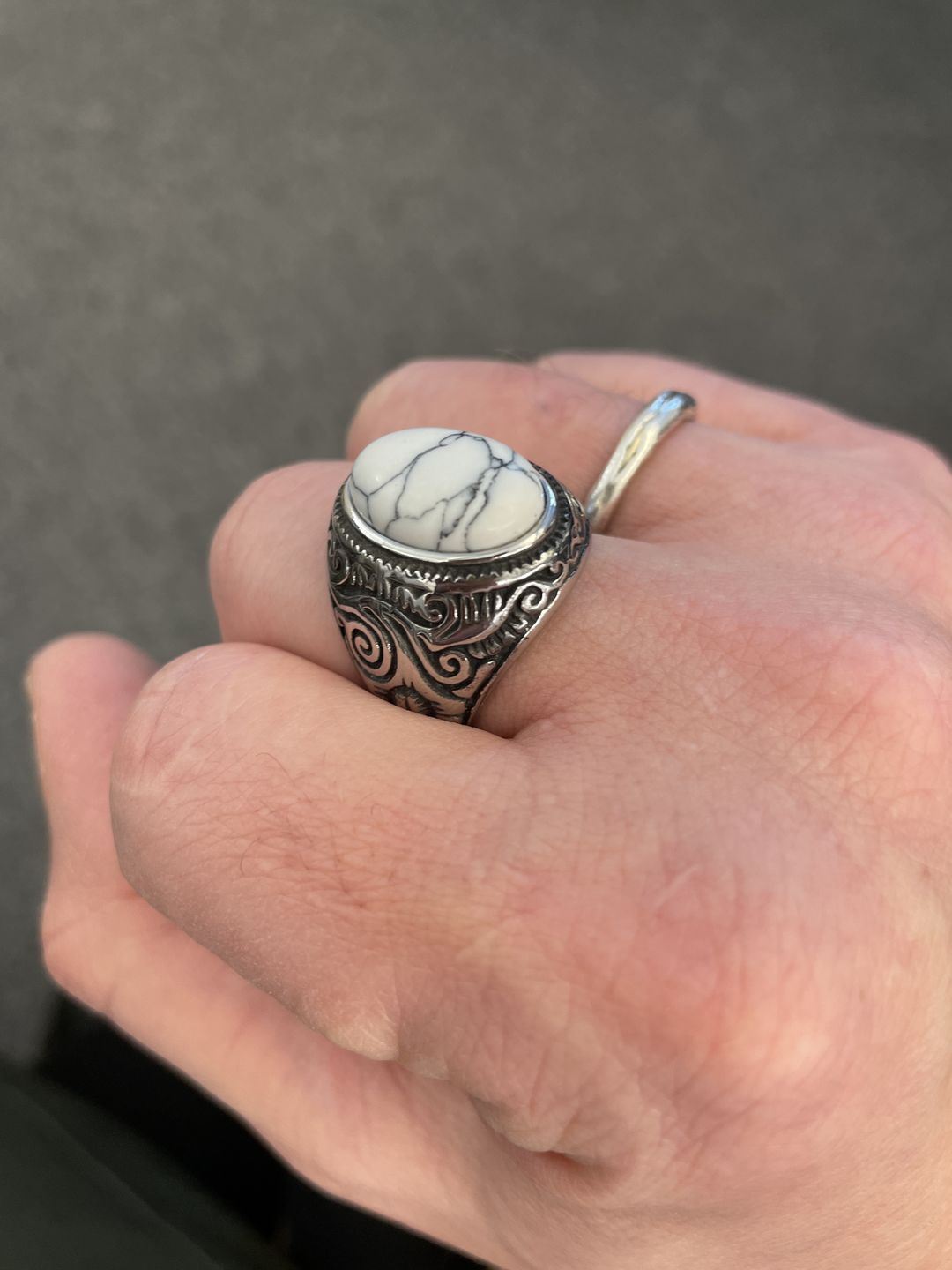Customer photo review of WHITE EYES.