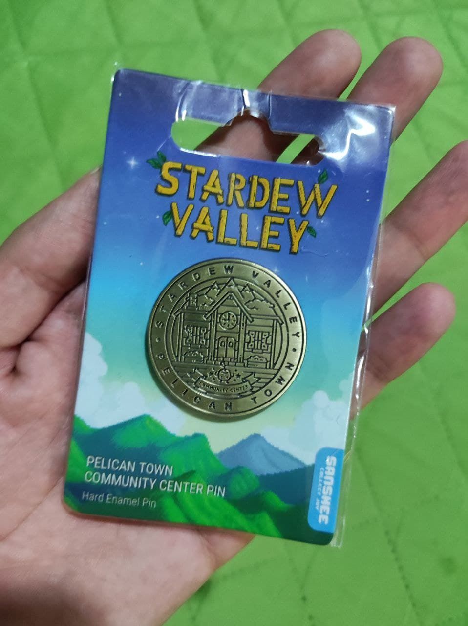 Customer photo review of Stardew Valley - Pelican Town Community Center Pin