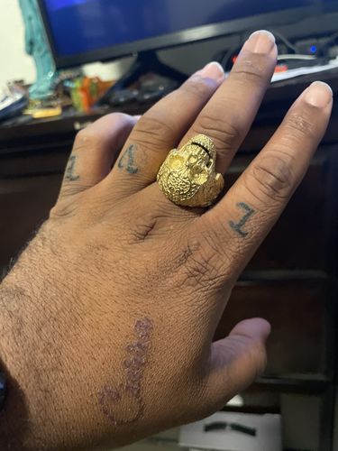 Customer photo review of CALAVERA SKULL RING