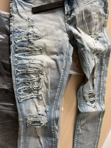 Customer photo review of AMIRI #697 Jeans