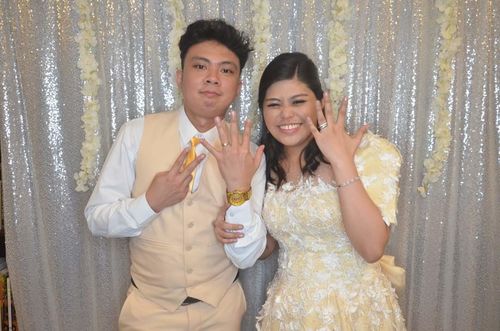 Customer photo review of Petite Venise Wedding Rings