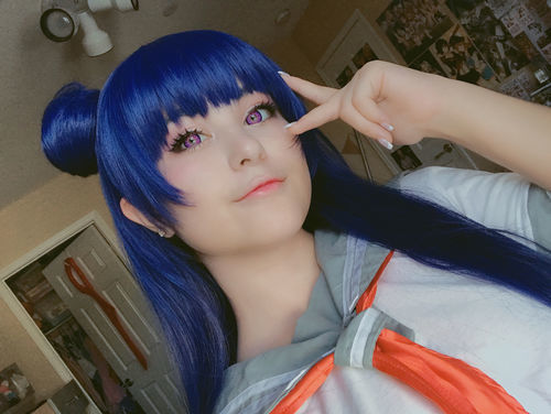 Customer photo review of Vika tricolor Violet Colored Contact Lenses