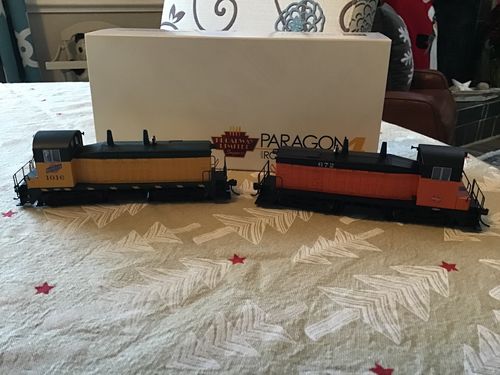 Customer photo review of BLI 6729 EMD NW2, MILW 672, Orange & Black, Paragon4 Sound/DC/DCC, HO