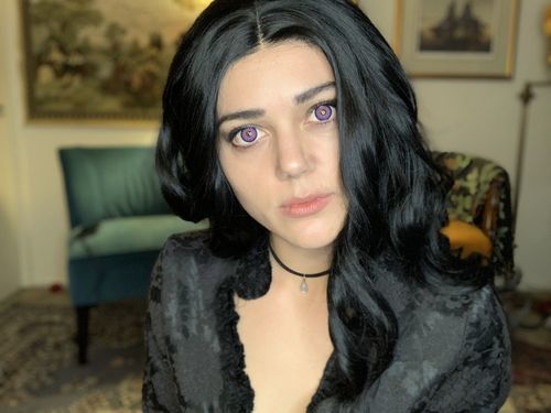 Customer photo review of Vika tricolor Violet Colored Contact Lenses