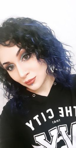 Customer photo review of Angel Ice Turquoise Green Colored Contact Lenses