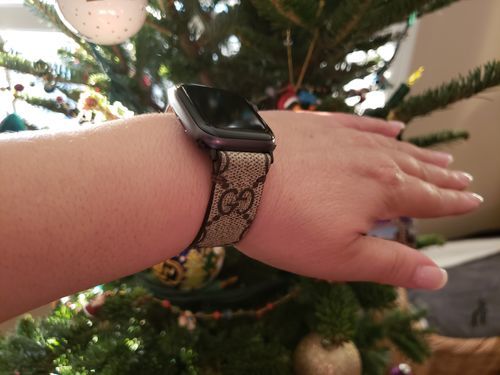 Customer photo review of Apple Watch Band Classic GG Monogram