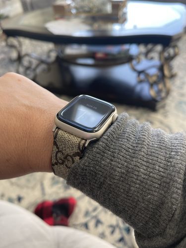 Customer photo review of Apple Watch Band Classic GG Monogram