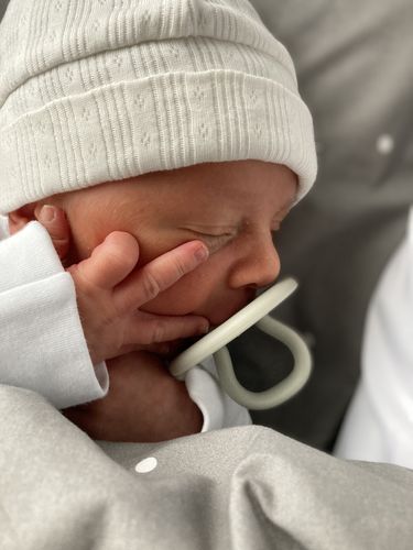 Customer photo review of Chupete Gris Nenina & Co