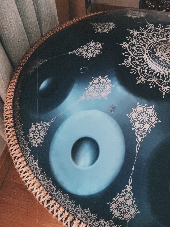 Customer photo review of Datura Handpan Drum 22 Inches 10 Notes D Minor Steel Drum