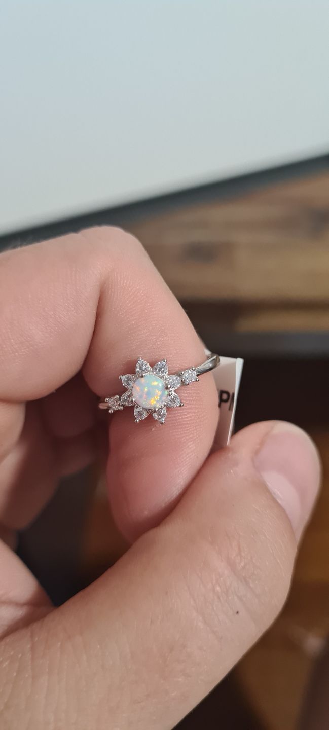 Customer photo review of Stardust Opal (Bath Bomb)