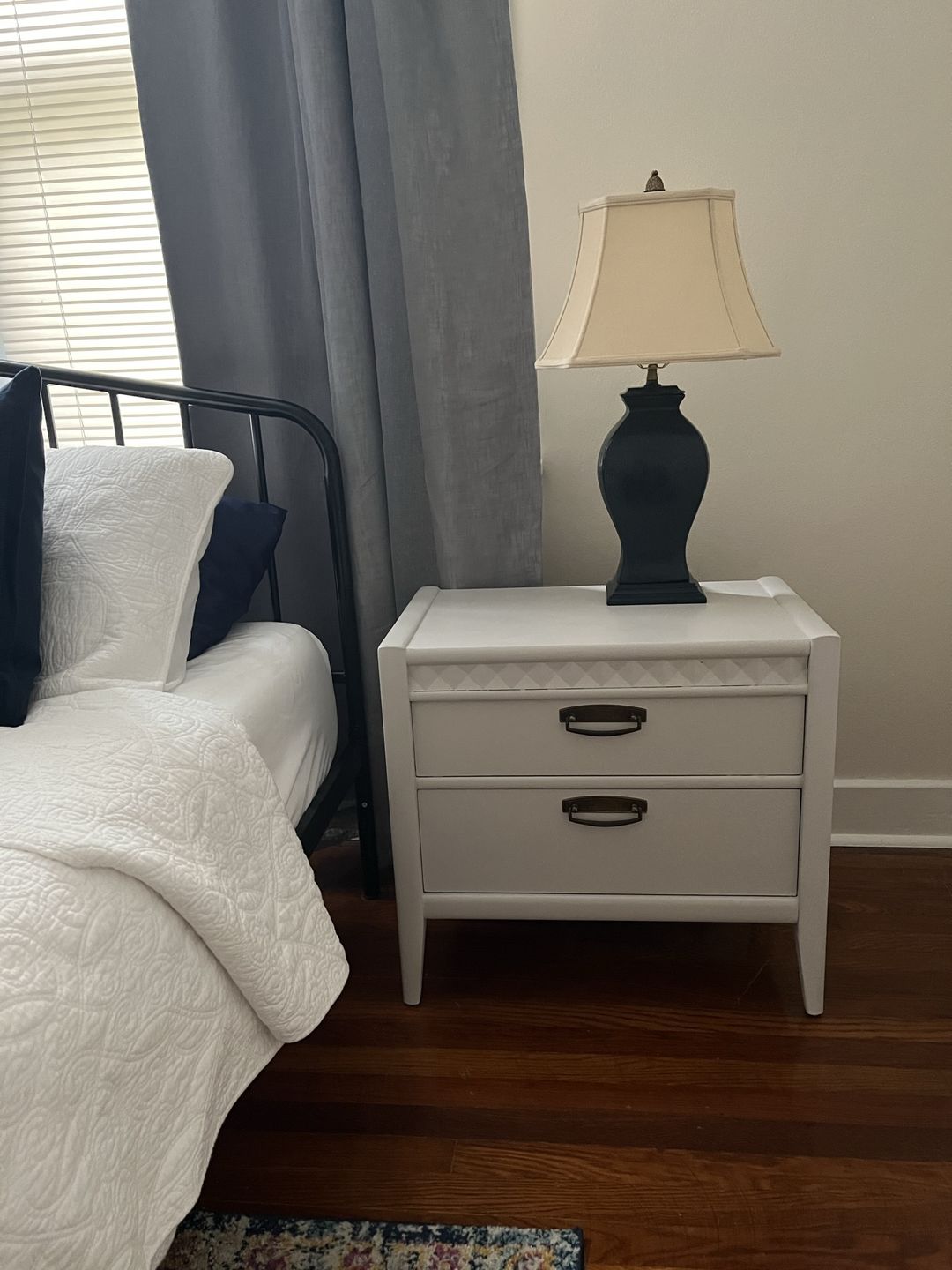 Customer photo review of Parisian Gray - One Step Paint