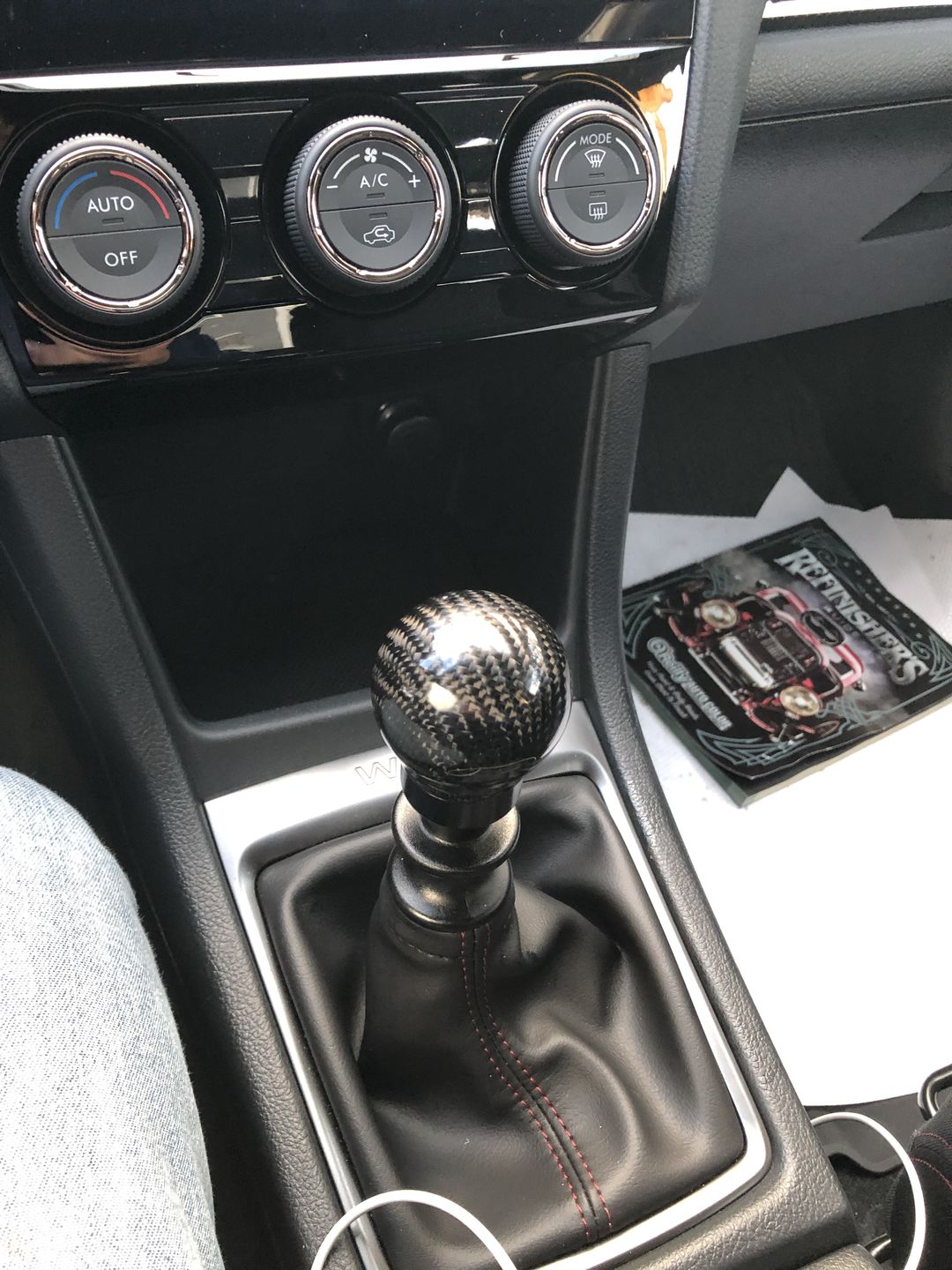 Customer photo review of Damaged Shift Knobs