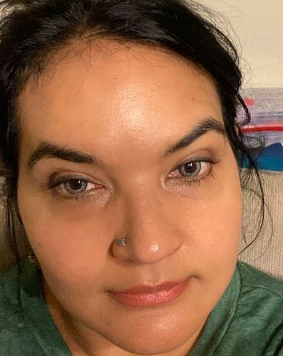 Customer photo review of Vika tricolor Grey Colored Contact Lenses