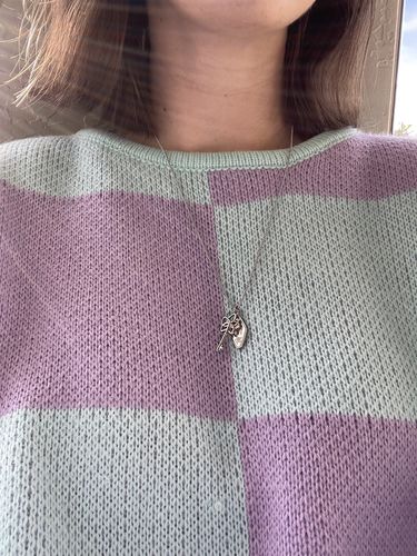 Customer photo review of Magic Shop Necklace