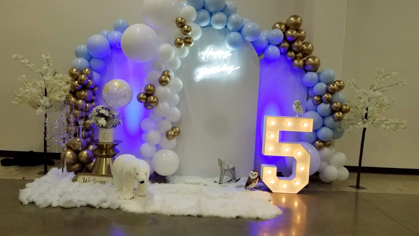 Customer photo review of Chiara Backdrop Wall Set, Arched Wall Set Birthday&Baby Shower&Wedding Party Decoration