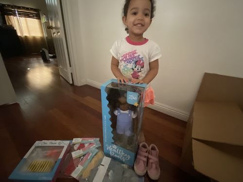 Customer photo review of Zoe Curlfriend Collection Doll Bundle