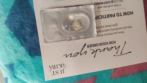 Customer photo review of Crystal Green Contact Lenses(12 months wear)