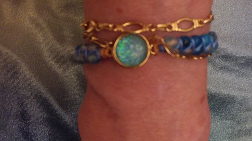 Customer photo review of BRACELET D'OPALE BLEU HYPNOTISANT