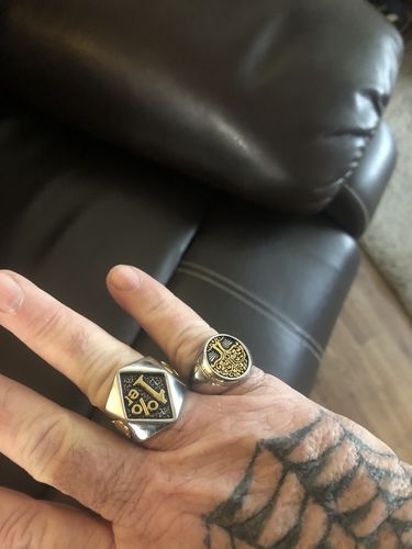 Customer photo review of 1%ER SKULL RING
