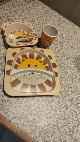 Customer photo review of BAMBOX™ - Set Vaisselle en Bambou pour bébé 5 pièces