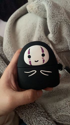 Customer photo review of Spirited Away Kaonashi AirPods Case